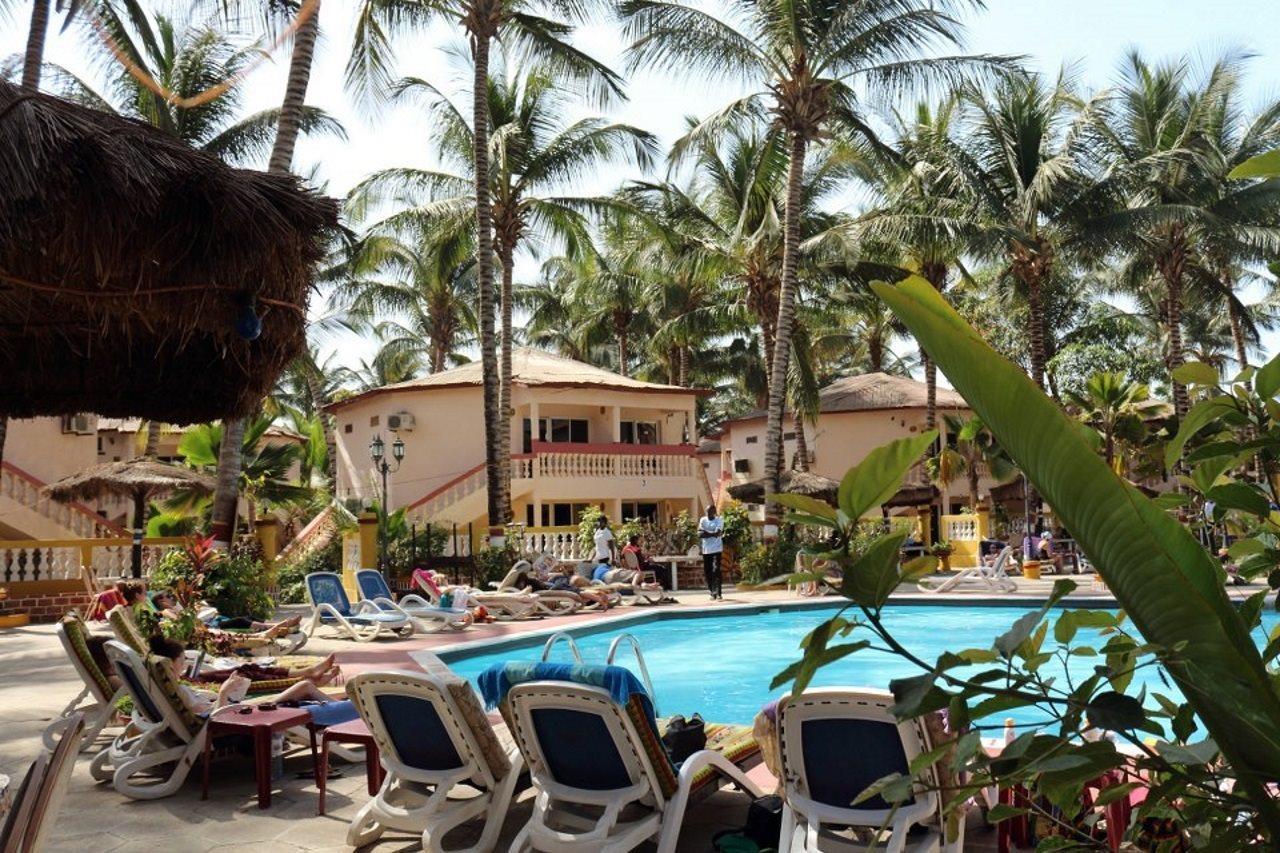Palm Beach Hotel Kotu Exterior photo