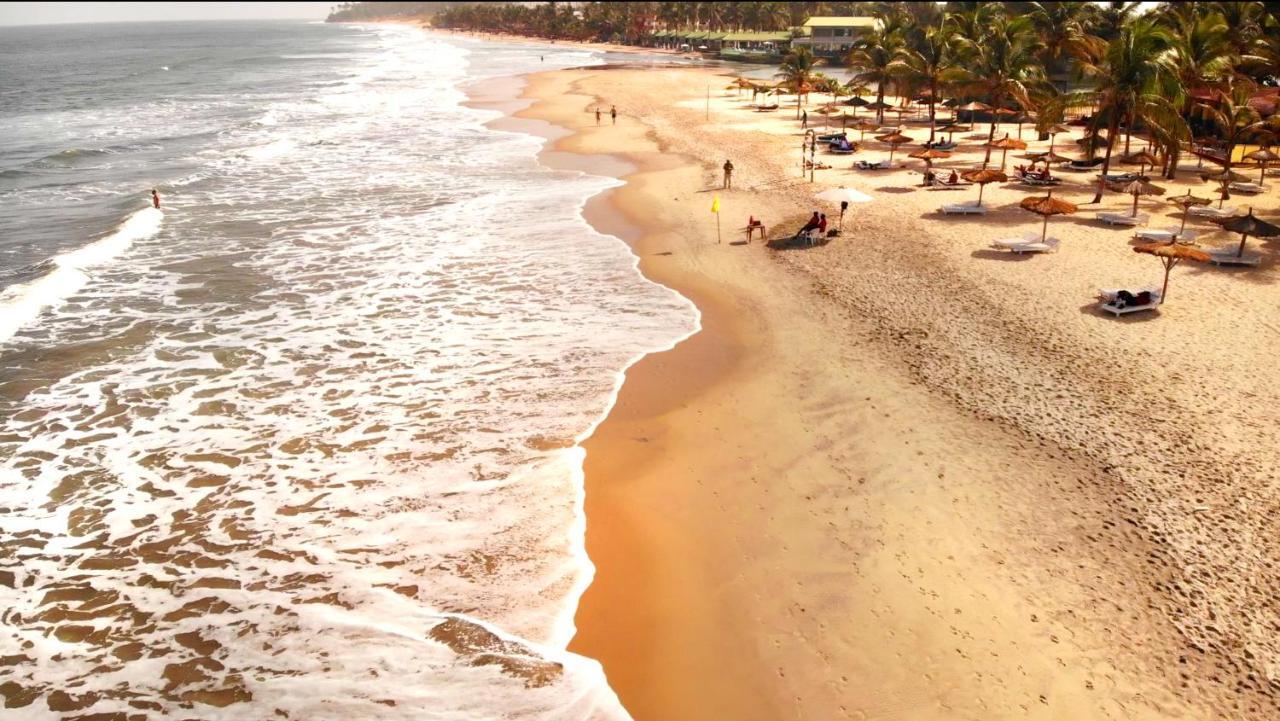 Palm Beach Hotel Kotu Exterior photo